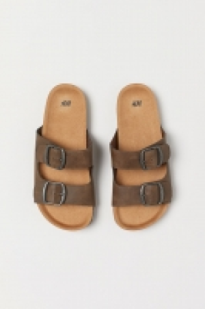  Sandalias 12.99 €