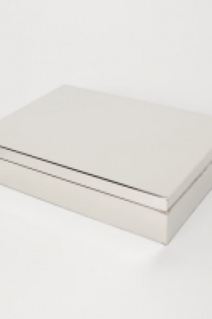  Caja grande de metal 27.99 €