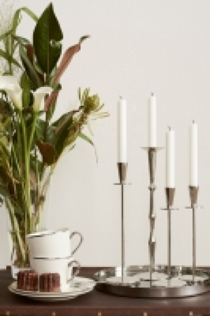 Portavelas alto de metal 20.99 €