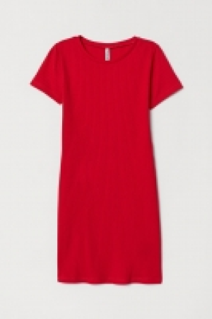  Vestido en punto de canalé 5.99 €