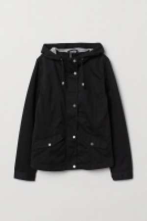  Parka acolchada con capucha 24.99 €