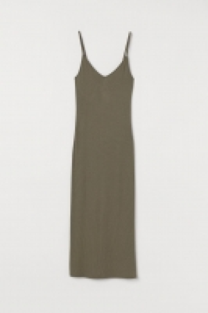  Vestido en punto de canalé 3.99 €