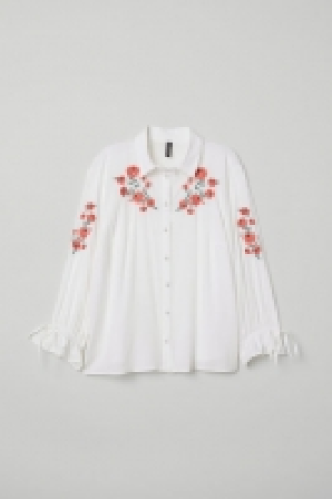  Blusa bordada 14.99 €