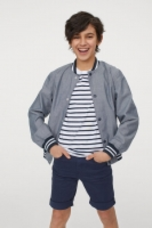  Pantalón corto de sarga 9.99 €