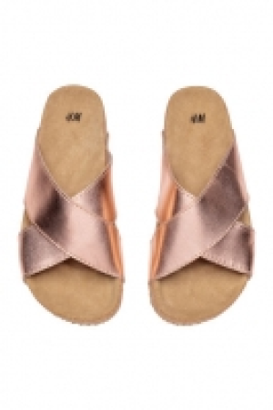  Sandalias de piel 14.99 €