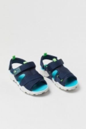  Sandalias de neopreno 12.99 €
