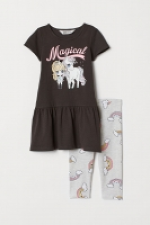  Vestido y leggings 8.99 €