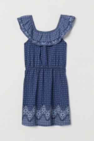  Vestido de punto con volantes 5.99 €
