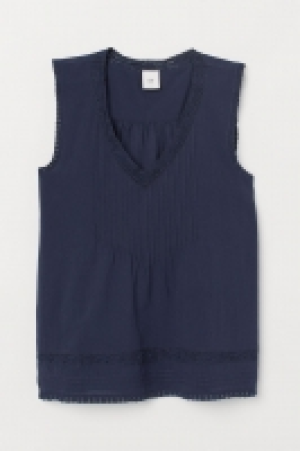  Top con encaje 9.99 €