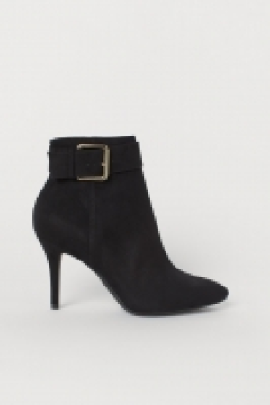  Botines 15.99 €