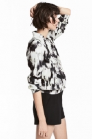  Cazadora bomber 21.99 €