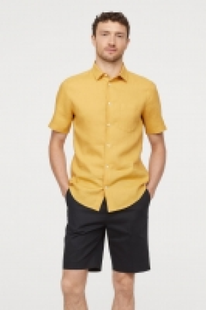  Pantalón corto Slim Fit 14.99 €