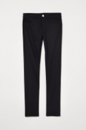  Pantalón superelástico 7.99 €