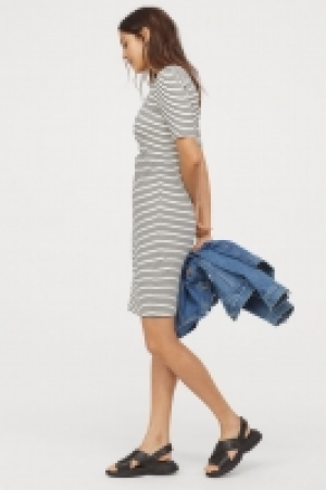  MAMA Vestido de lactancia 12.99 €