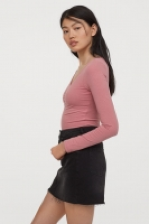  Top con escote de pico 5.99 €