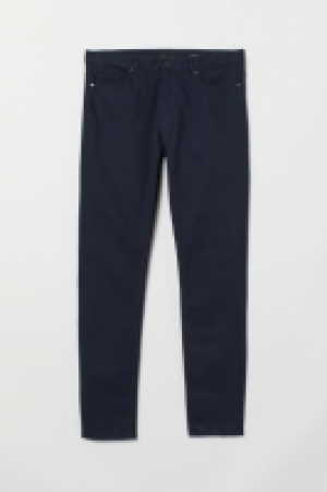  Pantalón de sarga Skinny Fit 12.99 €