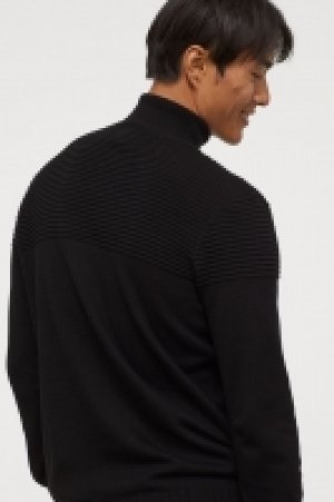  Jersey de cuello alto en punto 24.99 €