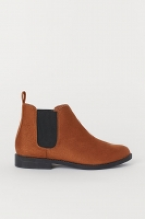  Botas Chelsea forradas 14.99 €