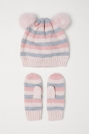  Gorro y manoplas 10.99 €