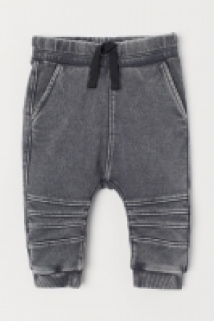 HM   Joggers lavados