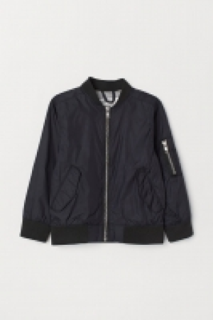  Cazadora bomber de nailon 9.99 €