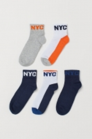  Pack 5 calcetines de deporte 1.99 €