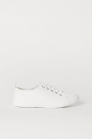  Zapatillas deportivas de lona 7.99 €