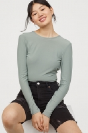  Top con escote V en espalda 4.99 €