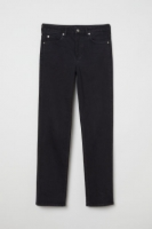  Straight Jeans 33.99 €