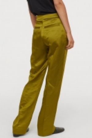  Pantalón de vestir 69.99 €