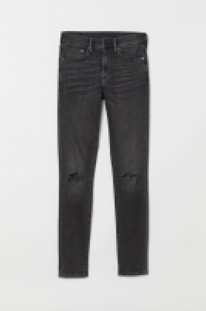 Skinny Jeans 16.99 €