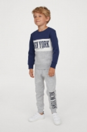  Sudadera y joggers 9.99 €