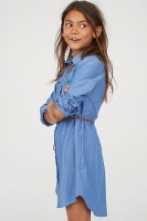  Vestido camisero con cinturón 5.99 €