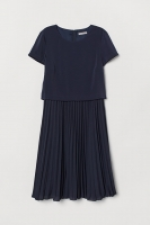  Vestido plisado 29.99 €
