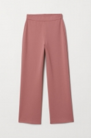  Pantalón amplio de punto 14.99 €