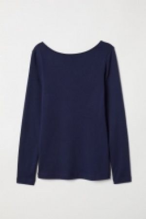  Camiseta entallada de punto 9.99 €