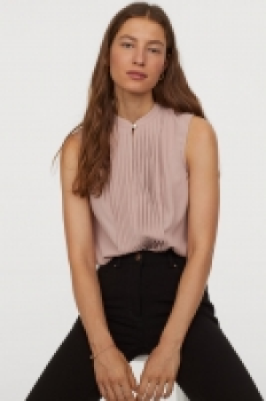  Blusa con jaretas 15.99 €