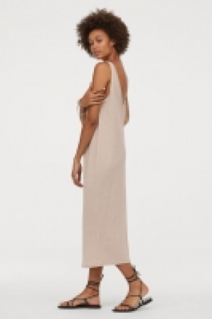  Vestido en mezcla de lino 20.99 €