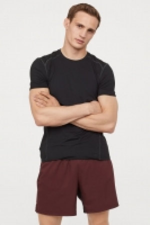  Pantalón corto de correr 14.99 €