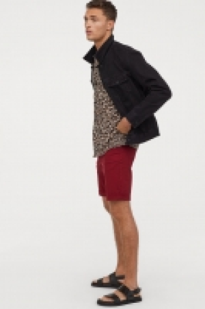  Pantalón corto de sarga 14.99 €