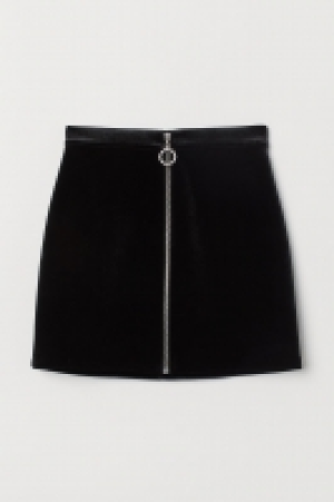  Falda de terciopelo 11.99 €