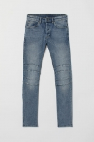  Skinny Jeans 15.99 €