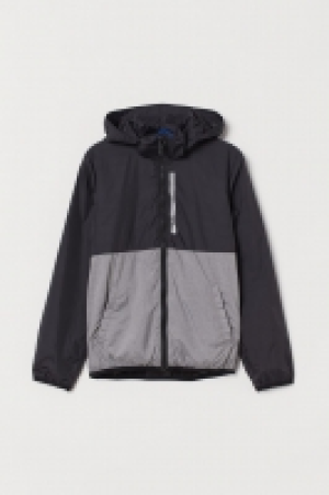  Chaqueta cortavientos polar 13.99 €