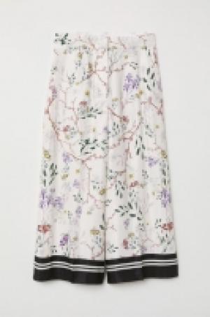  Pantalón estampado 34.99 €
