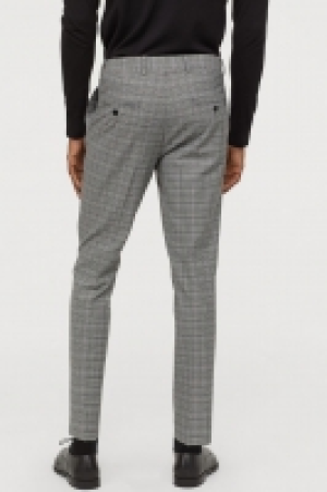  Pantalón de traje Skinny Fit 23.99 €