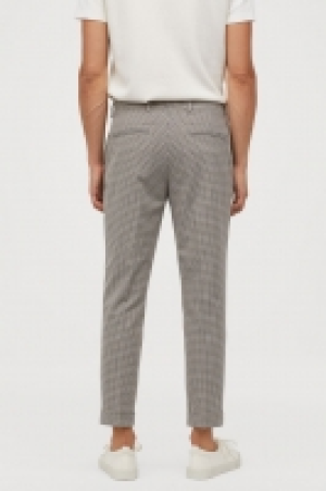  Pantalón tobillero Slim Fit 23.99 €