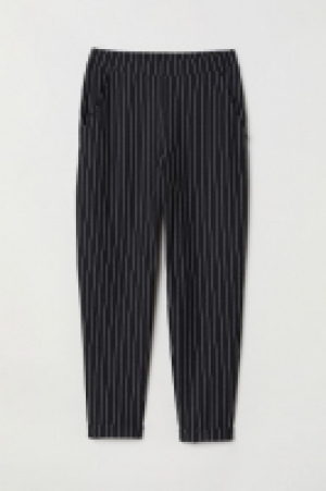  Pantalón tobillero sin cierre 13.99 €