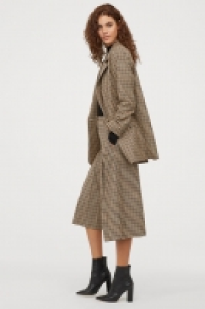  Pantalón corto amplio 34.99 €