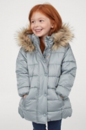 Abrigo acolchado con capucha 20.99 €