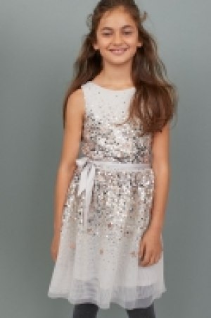  Vestido de tul con lentejuelas 20.99 €